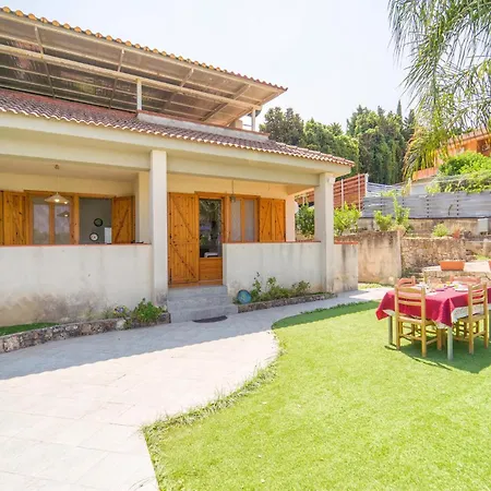 Σπίτι διακοπών 2 Bedroom Amazing In *