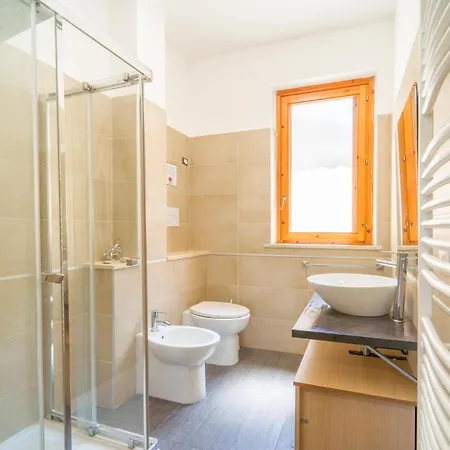 Сasa de vacaciones 2 Bedroom Cozy In Trabia
