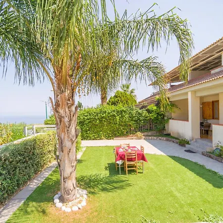 Σπίτι διακοπών 2 Bedroom Amazing In