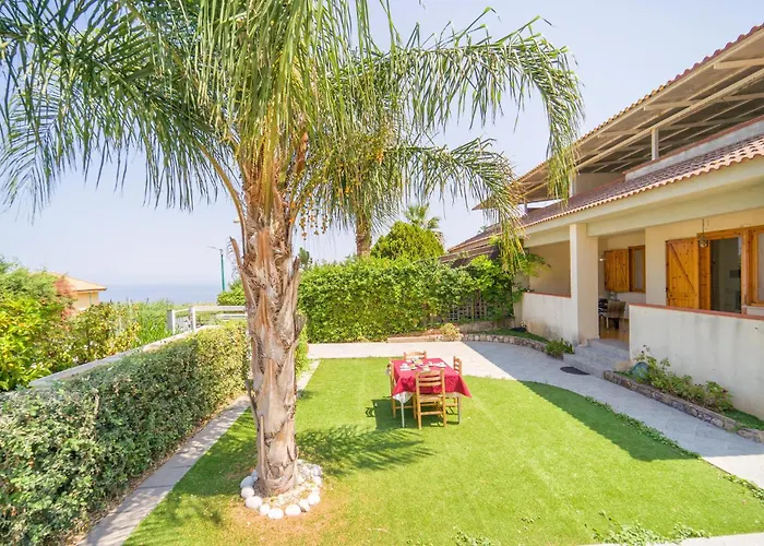 Σπίτι διακοπών 2 Bedroom Amazing In